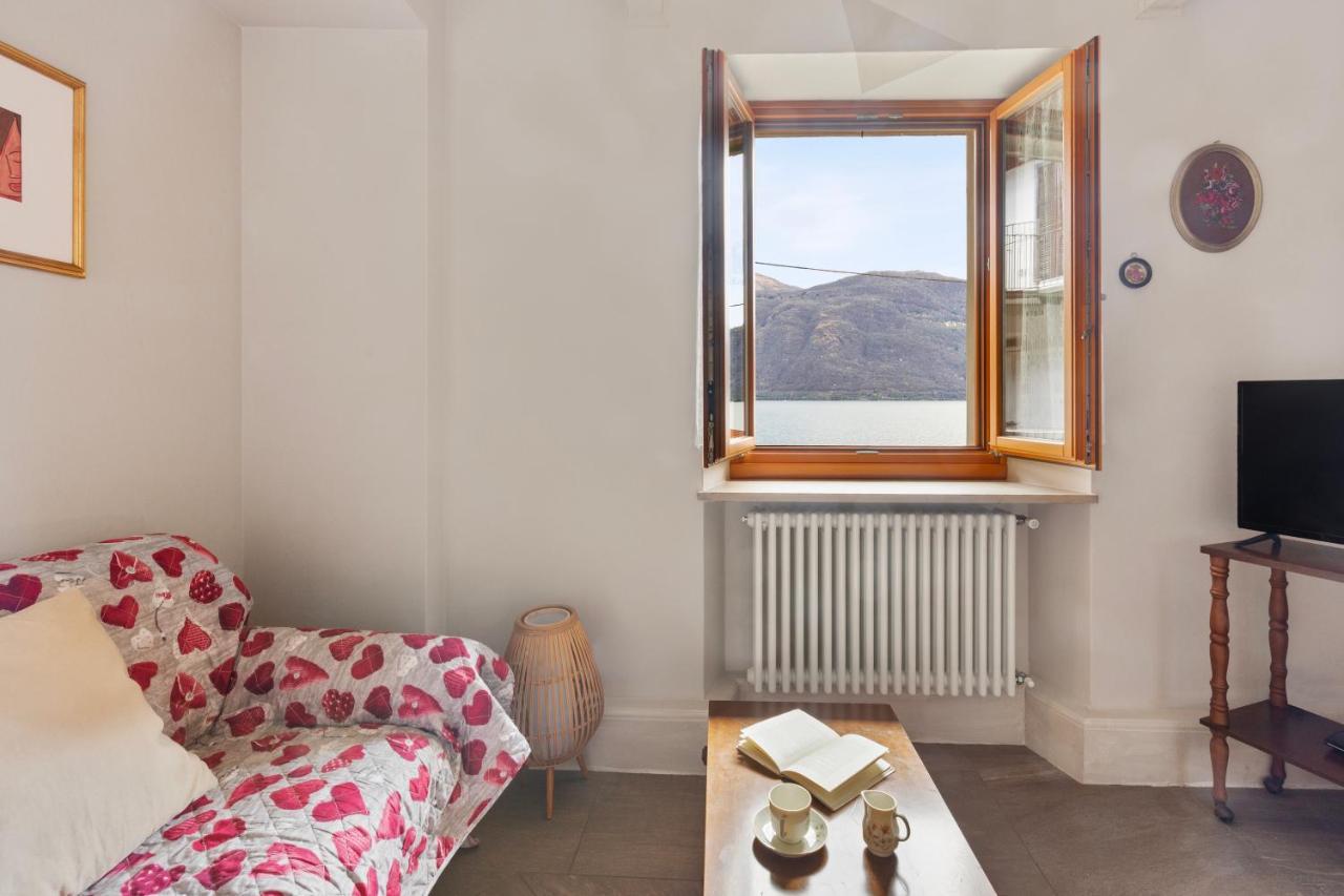 Le Finestre Sul Lago - Maggiore Estate By Ginin Cannobio Exteriör bild